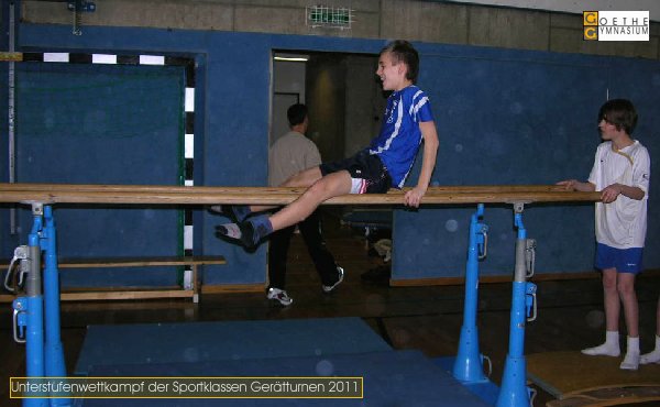 Geraetturn Wettkampf Unterstufe 2011 _066