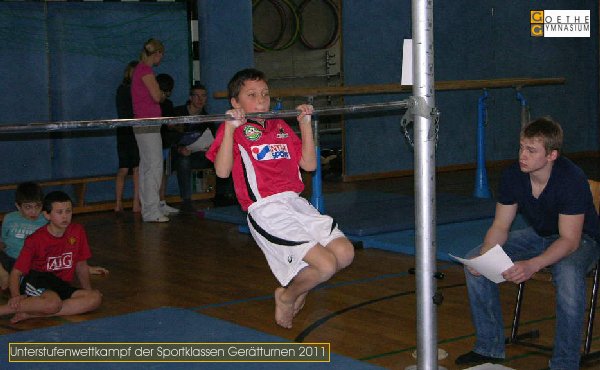 Geraetturn Wettkampf Unterstufe 2011 _087